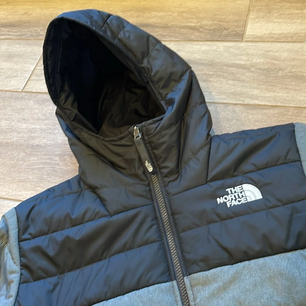 The North Face Reversible Jacket Black/Grey SMALL